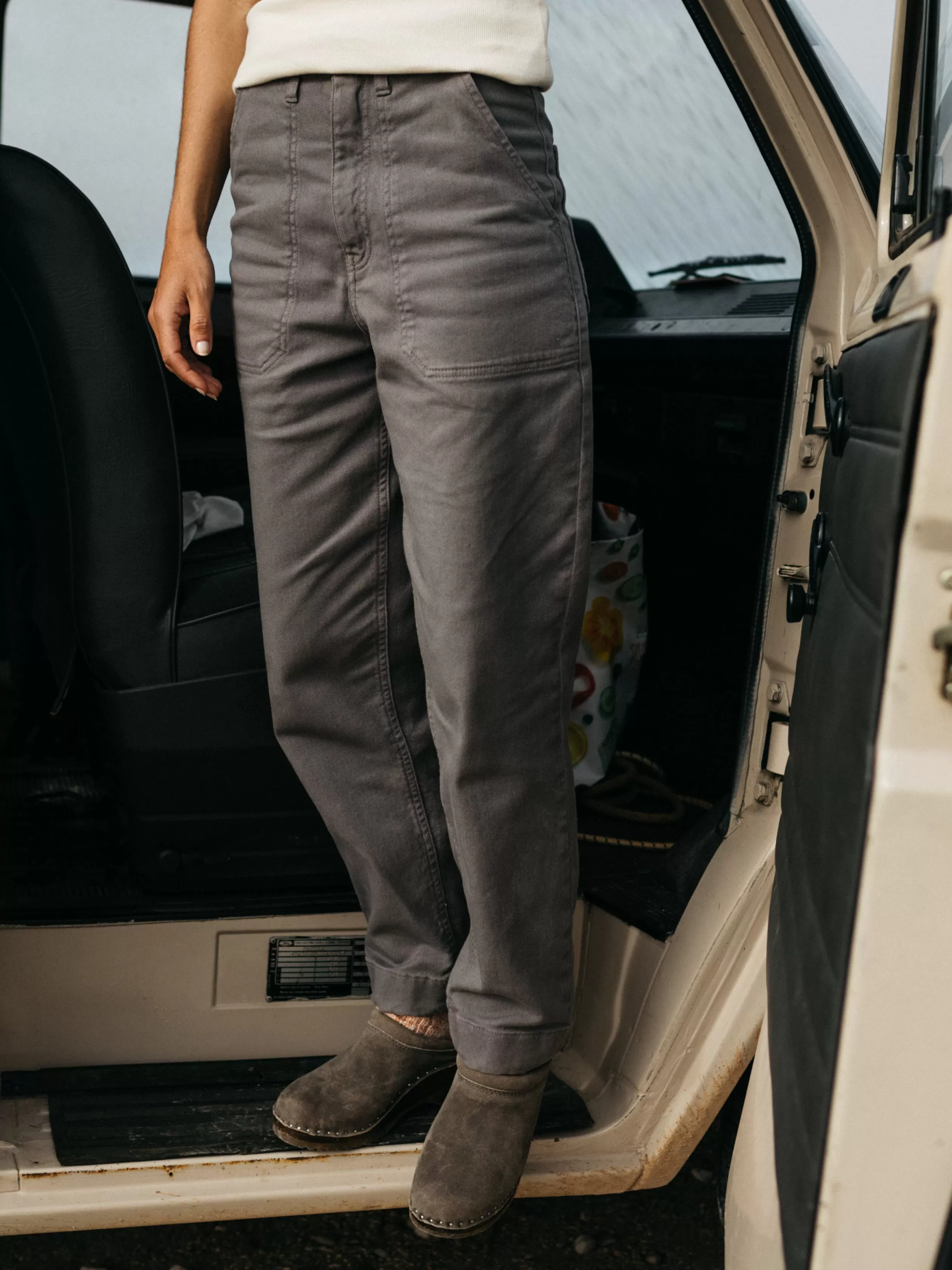 Finisterre Durable organic cotton canvas trousers in <Women Trousers & Leggings