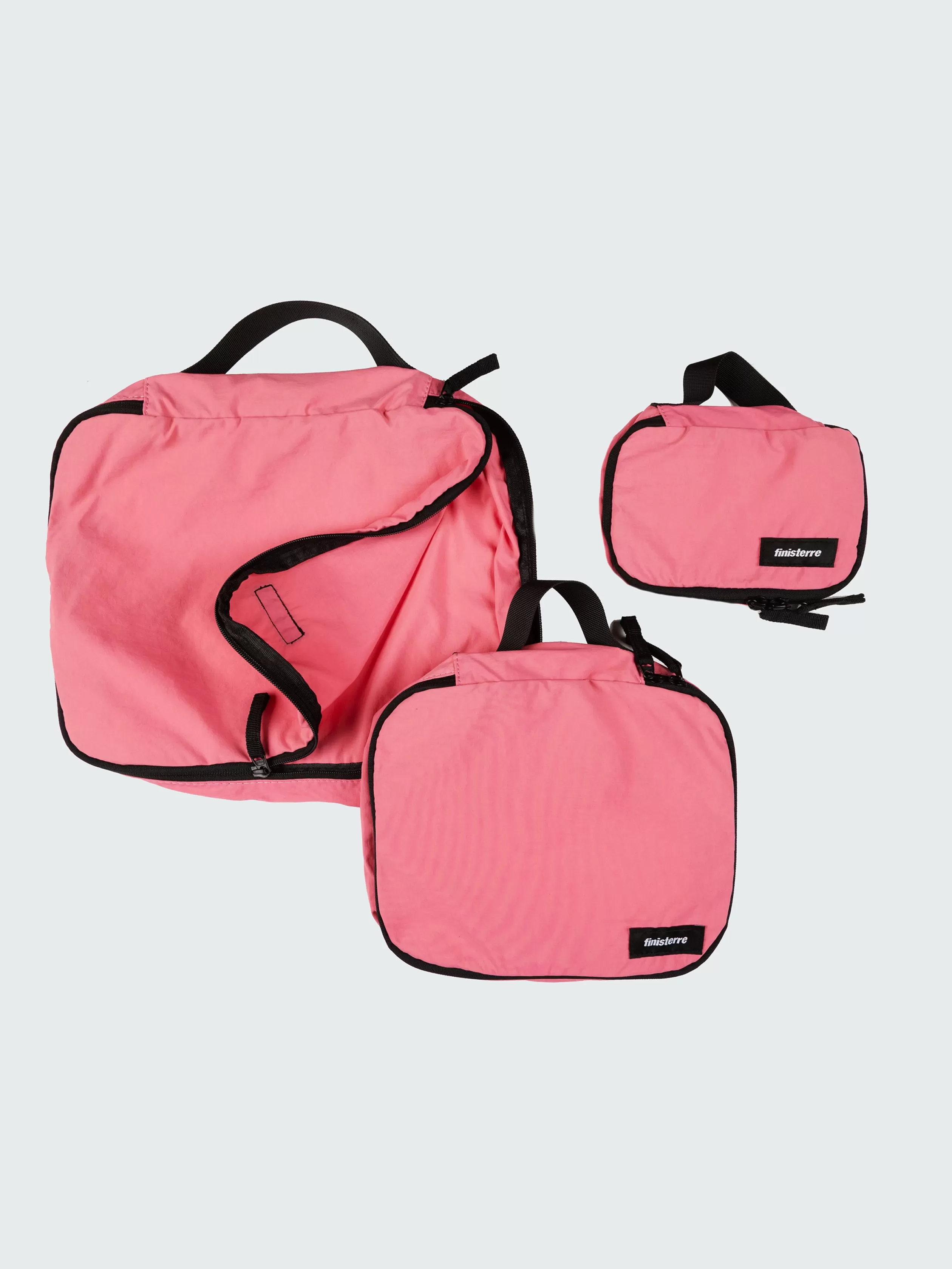 Finisterre Recycled packing cubes in our ultra pink<Women Outdoor Accessories | Outdoor Accessories