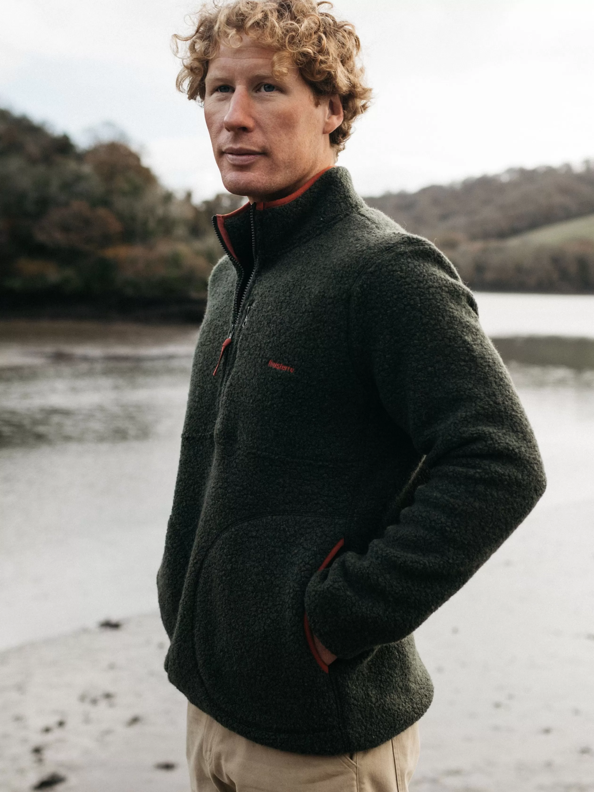 Finisterre Recycled wool fleece smock in green< Fleece